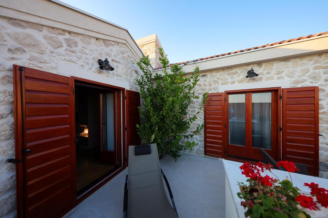 Holiday Home Mare Petrcane Buitenkant foto
